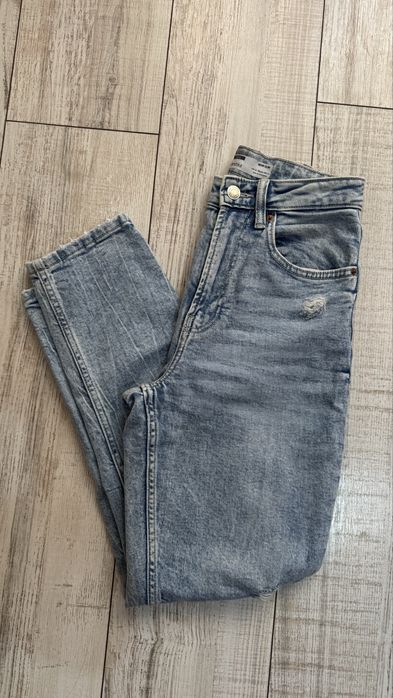 Дънки от bershka
