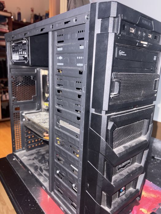 Vand Pc gaming stare buna