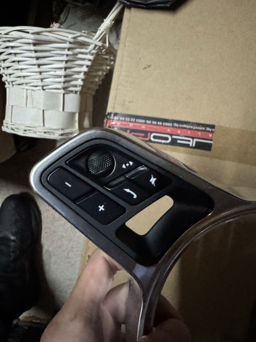 Конзола - панел рамка за волан Порше