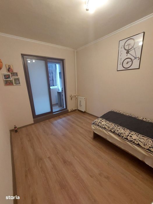 Calea Aradului- 3 camere+living,etaj 2 ,mobilat, 2 băi