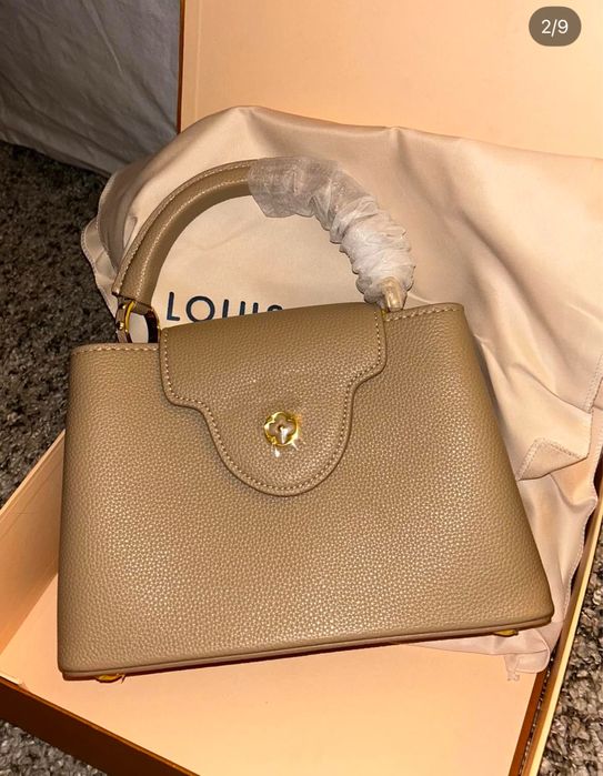 Geanta Louis Vuitton Vapucines piele naturala pe stoc