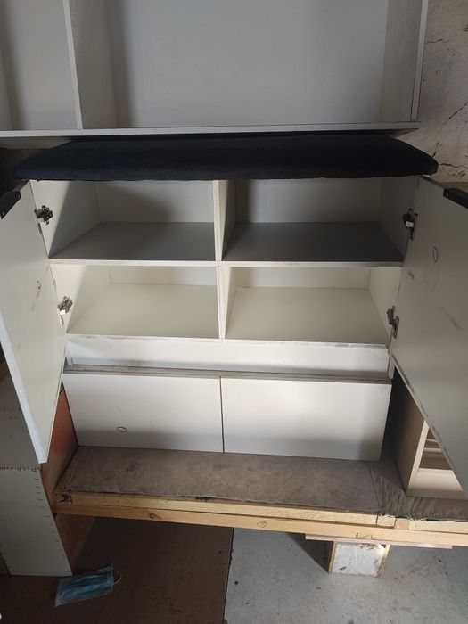 Тумбочка для обуви