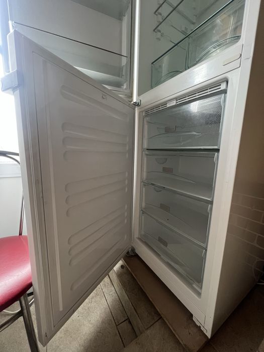 Combină Frigorifică Premium Miele