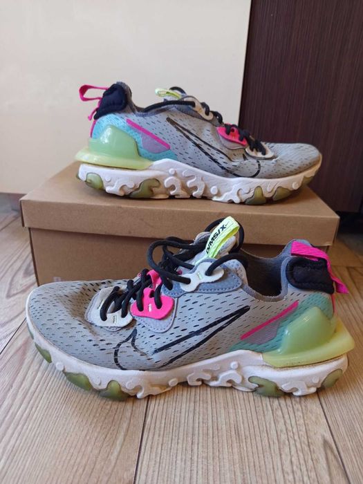 Дамски маратонки NIKE REACT VISION GREY Найк обувки