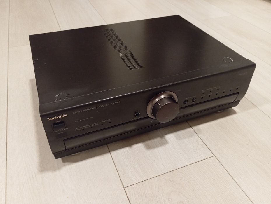 Amlificator si tuner Technics