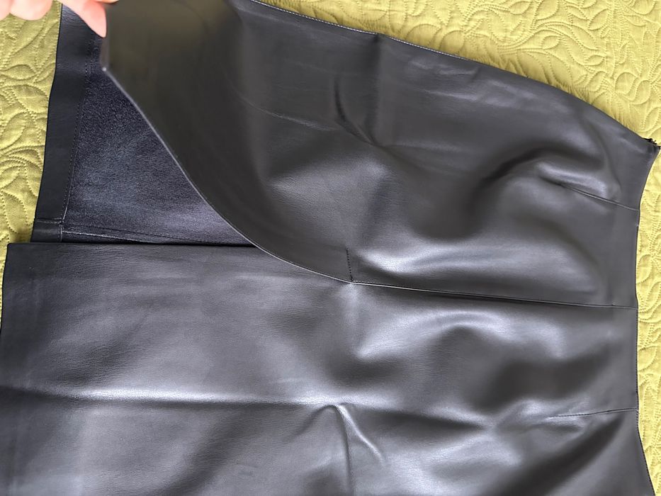 Пола-молив Mango от изкуствена кожа, размер 40