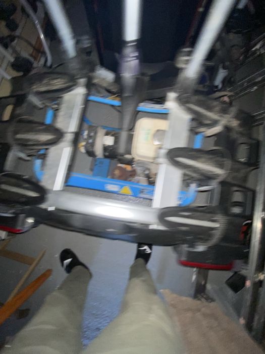 Thule  velocompact Suport pentru 3 biciclete Rabatabil prindereCarlig