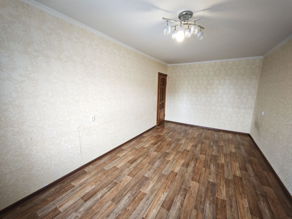 Продается 2х ком кв в районе 8 мкр