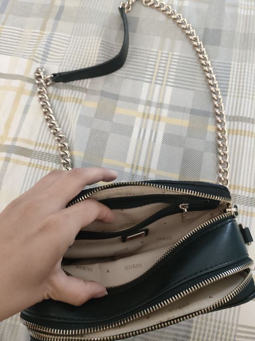 Продам сумку Guess