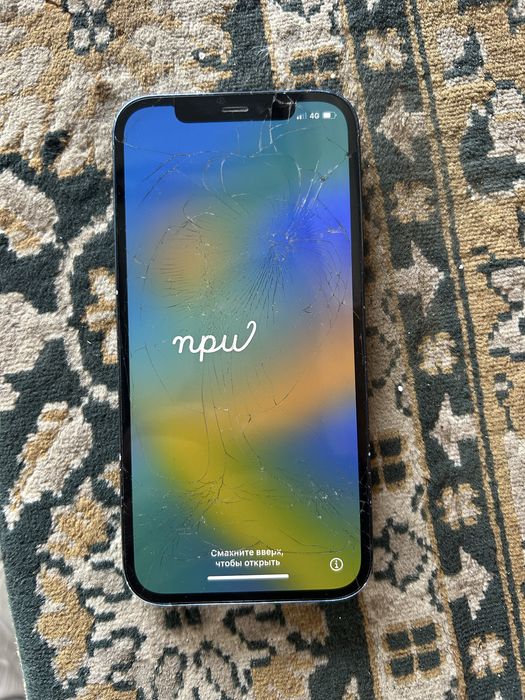 Продам iphone 12
