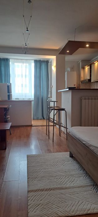 Proprietar închiriez apartament cu o cameră