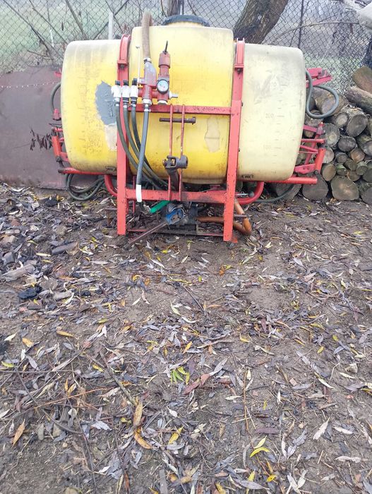 Massey Ferguson 245 cu utilaje