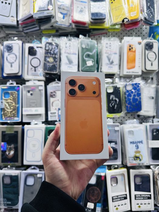 Айфон 17 про запичатны новый