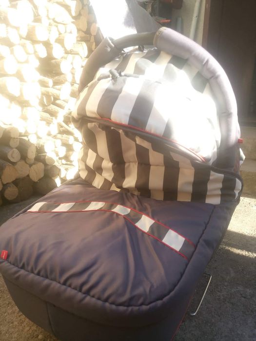 Комбинирана количка 3 в 1