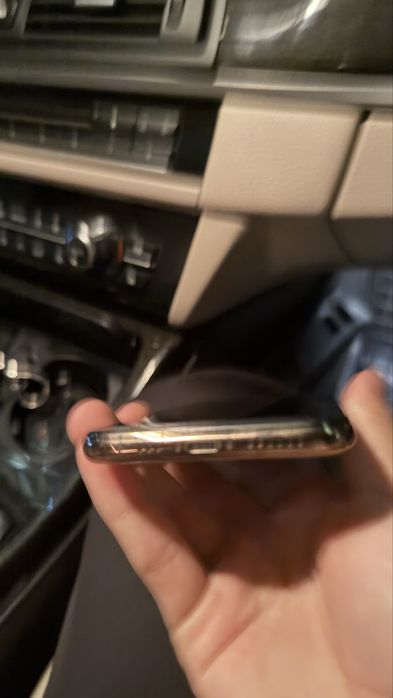 Iphone Xs срочнр