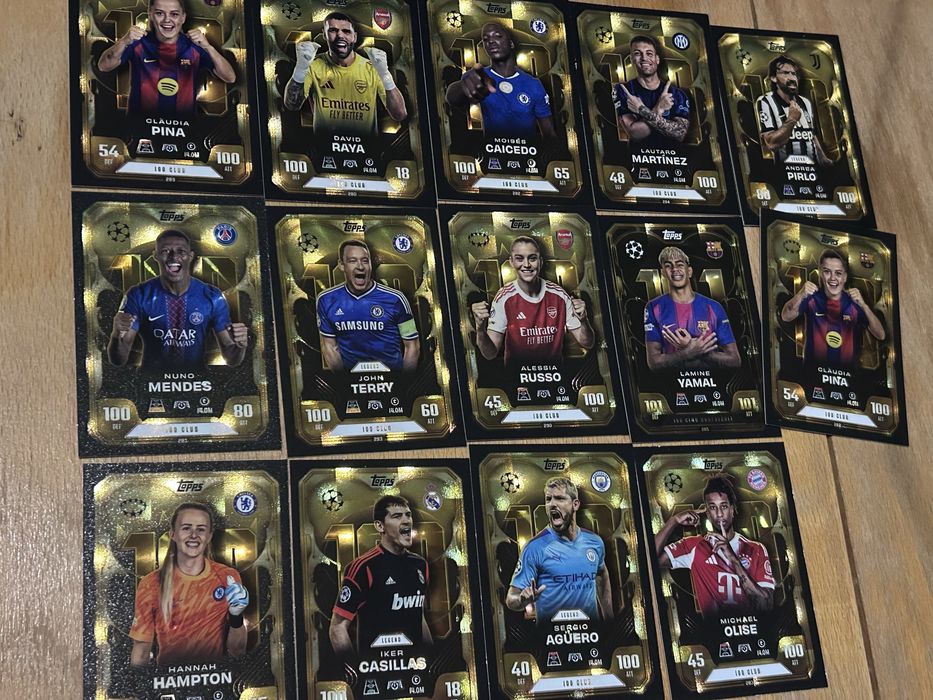 Футболни карти Match Attax Extra 25 26