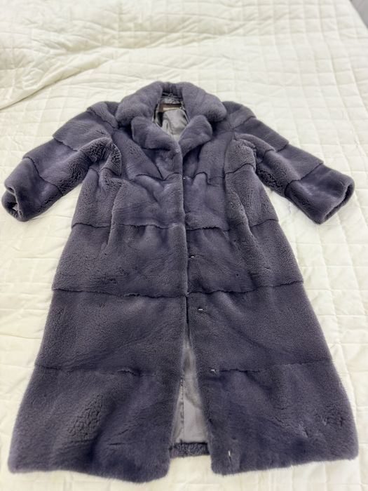 Продам норковаю шубу