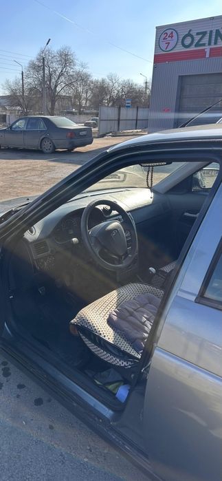 Ваз Лада Приора в