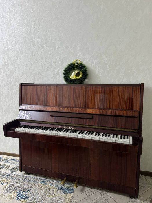 «Беларус» Оригинал Пианино Идеалний !