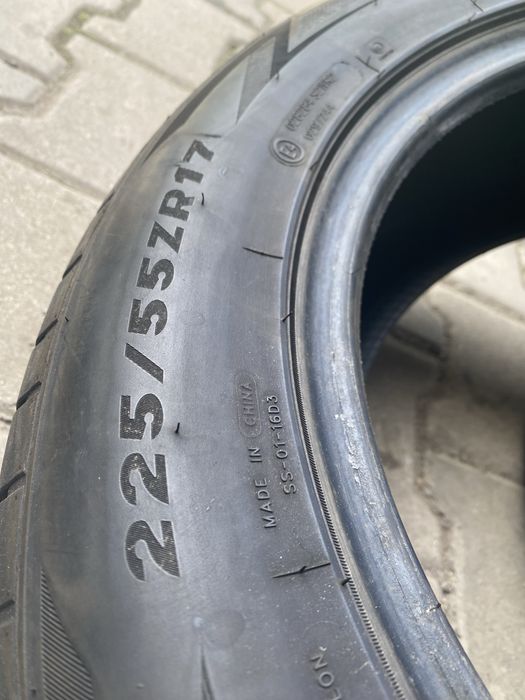 225/55R17  Vara