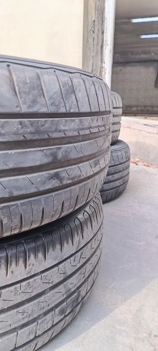 Гуми 16" 3бр. Кели и една Пирели