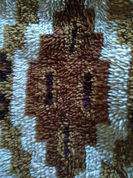 Топъл китеник от СБХ, 100 % вълна