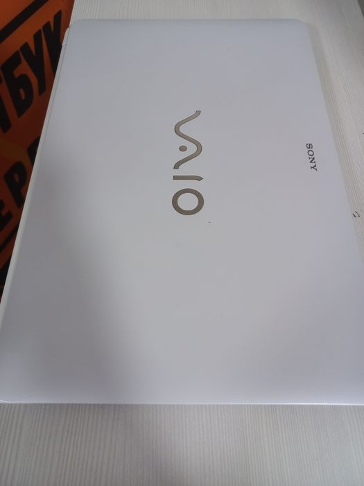 Продам Ноутбук Sony в отличном состоянии