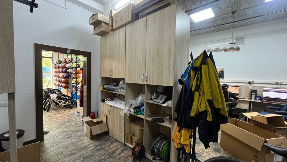 Продаю 2 шкафа больших