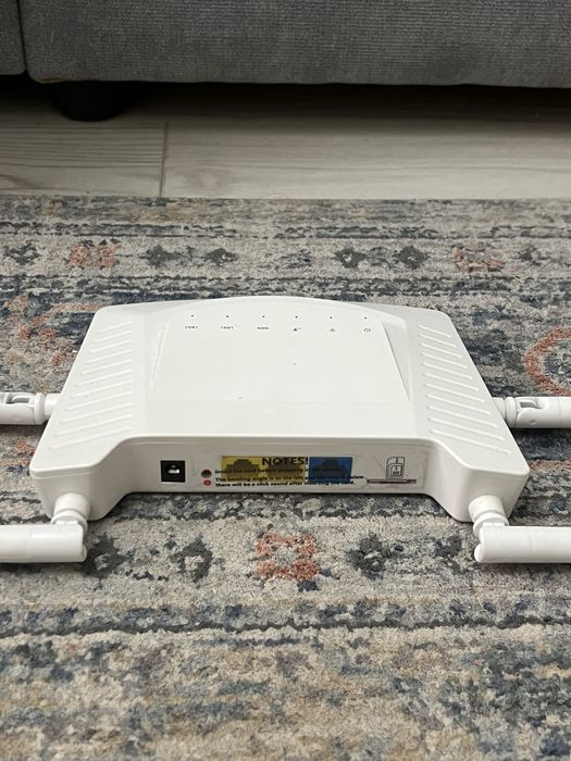 4G LTE Wi-Fi роутер SUNQAR YC-901