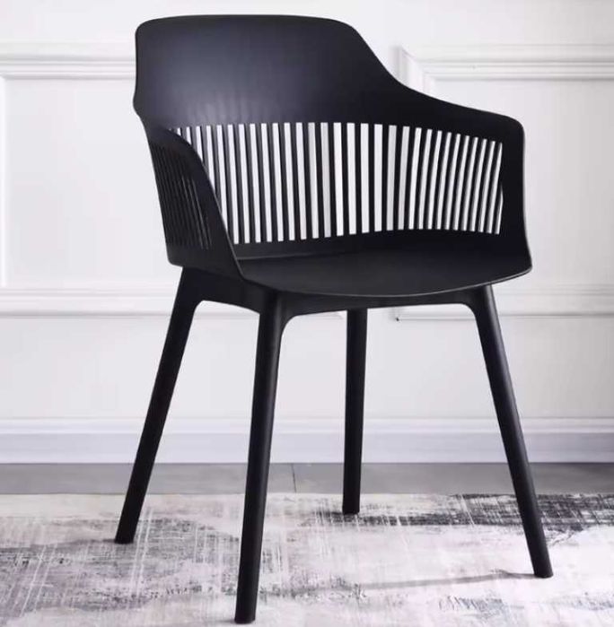 Стол Севиля-полипропилен черен