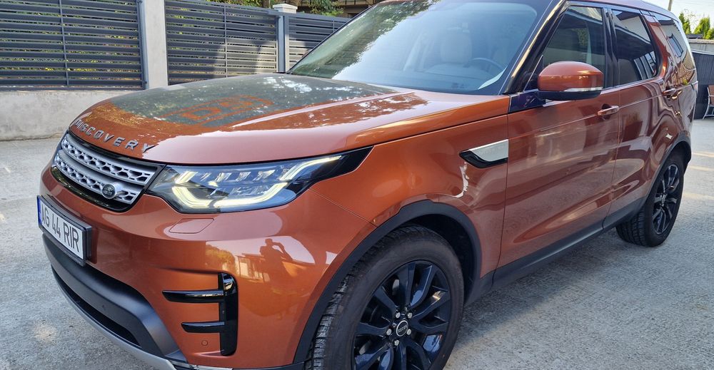 Land Rover Discovery 5