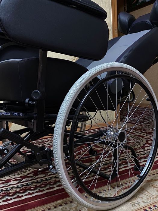 Продам кресло коляску инвалидную новую