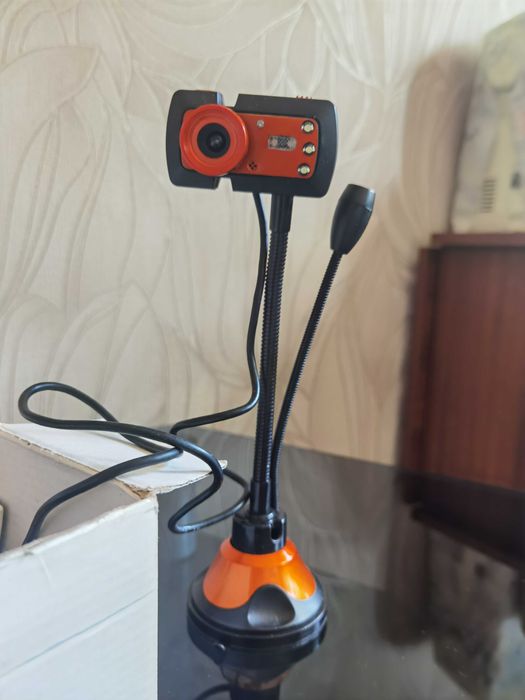 Продам  камеру. 5000