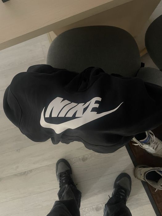 Hanorac mike de foarte buna calitate