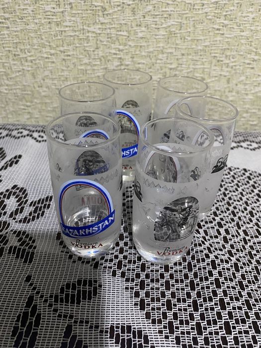 Фляжка для спиртного, стопки