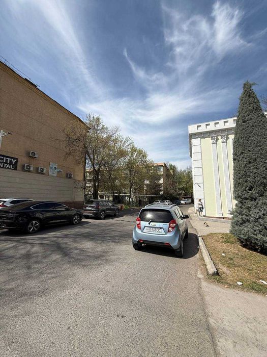 Срочно продается Квартира под ОФИС 77+30м2 Ор-р Максим Горький Авир