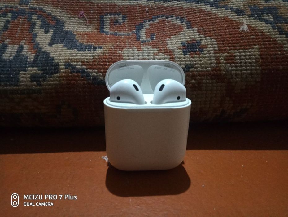 СРОЧНО Оригинал Apple AirPods 2 (Идеальный АКБ, любые проверки)