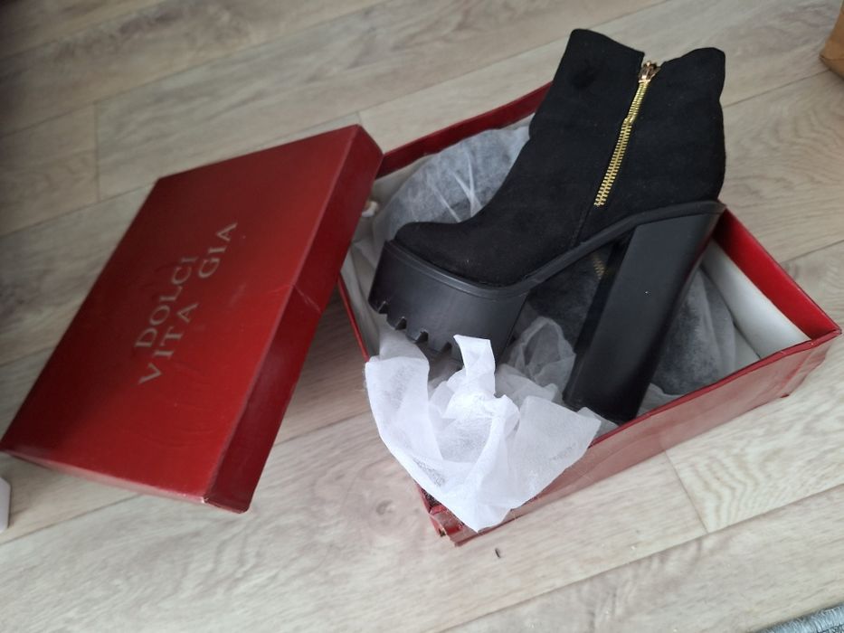 Женская обувь 35-36р