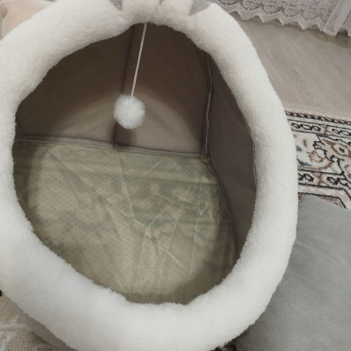 Лежанка домик для животных