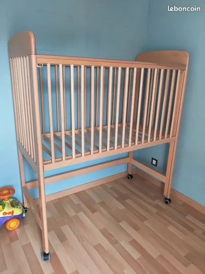 Next to me  кошара Haba