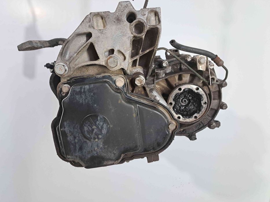 Cutie viteze manuala 5 trepte  Volkswagen Golf 5 (1K1) [Fabr 2004-2008