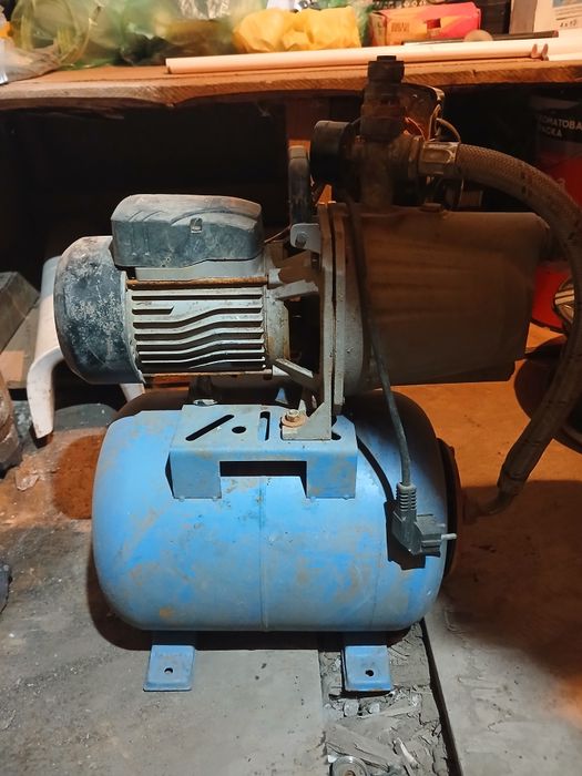 Продам Вакуумный насос