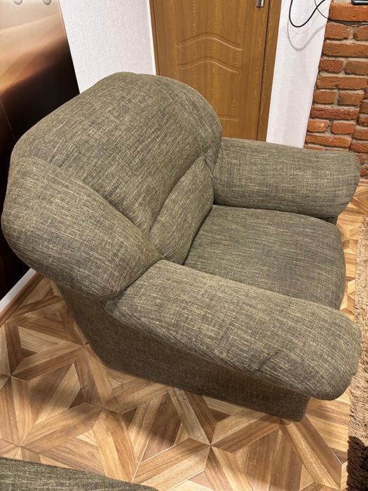 Set 2 fotolii confortabile – 800 lei / set