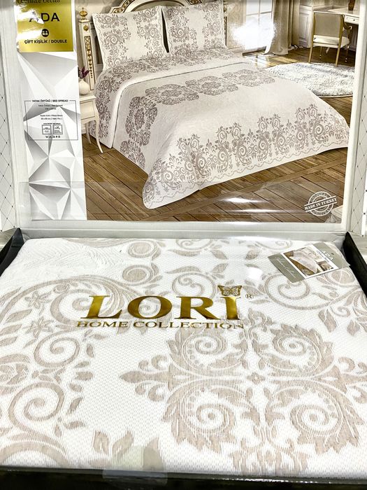 Покрывало с наволочками