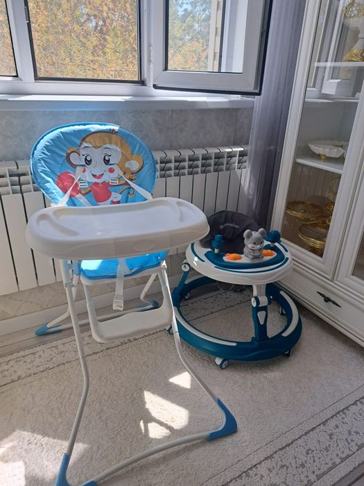 Стол детский для кормления