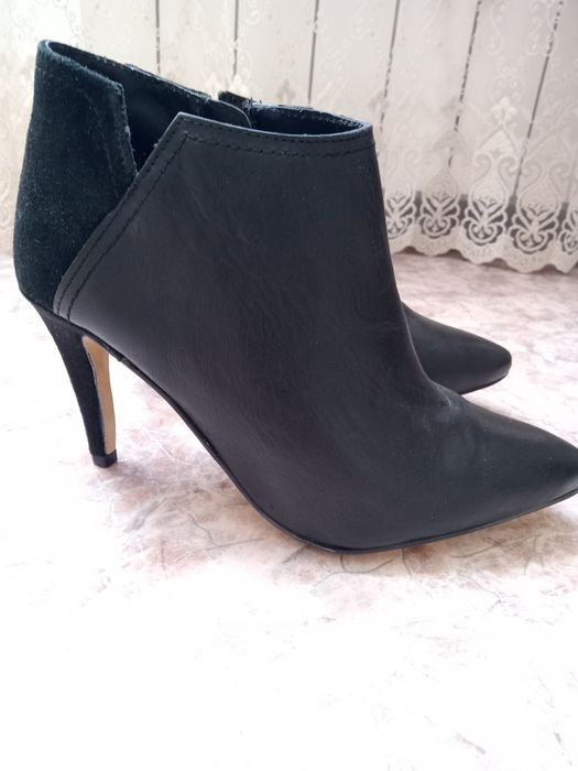 Продам новые полу сапожки