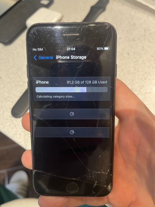 iPhone 7 128GB  с нова батерия и iwatch series 2