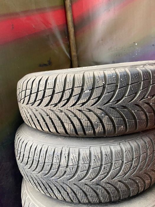 2 баллона резины на дисках