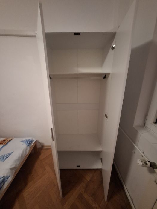 Dulap haine cu 2 usi