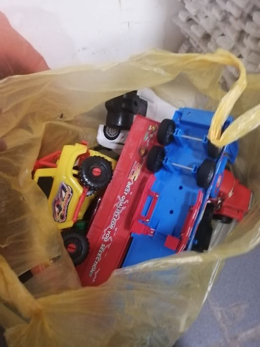 Игрушки, машинки